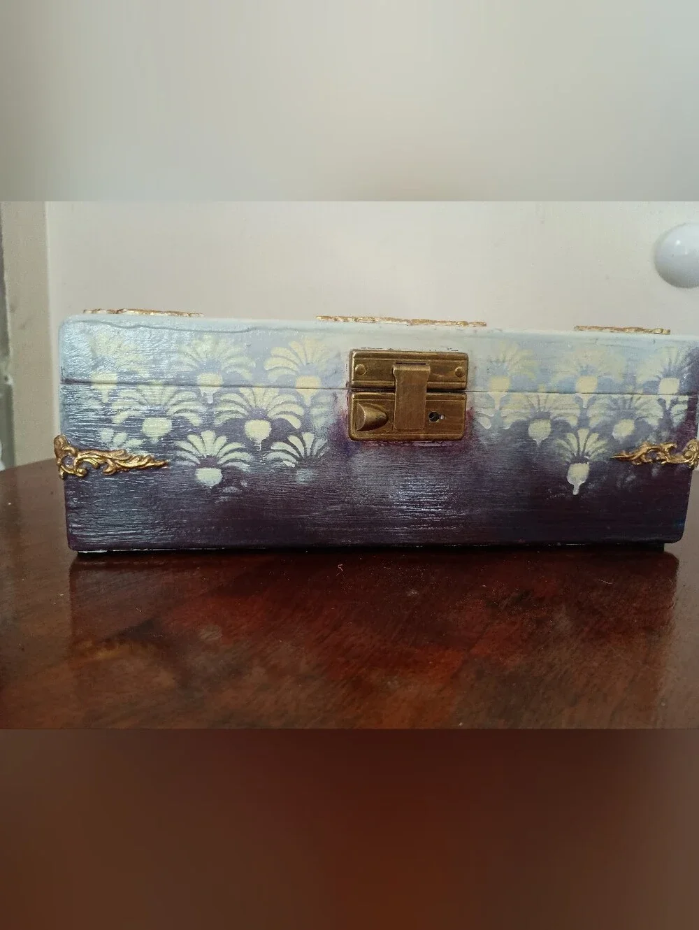 Vng Upcycled Paint/Decoupage Floral Jewelry Box